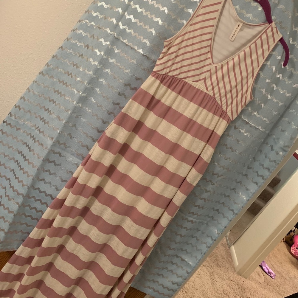 Maxi dress - Picture 2 of 4